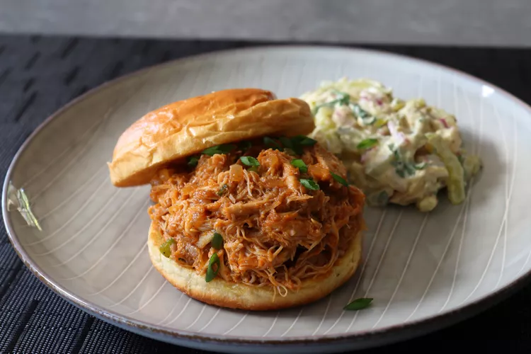 Pulled Chicken Sloppy Joes