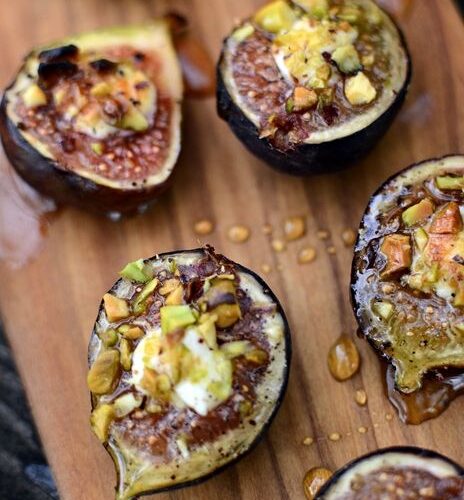 The Ultimate Indulgence: Bruschetta with Creamy Goat Cheese & Sweet Fig Jam – An Irresistible Appetizer